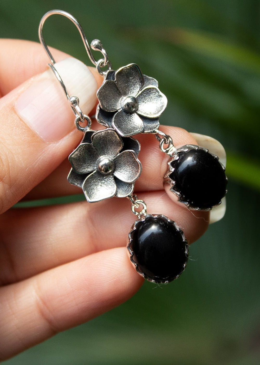 Black Onyx Floral Drop Earrings AE-7075