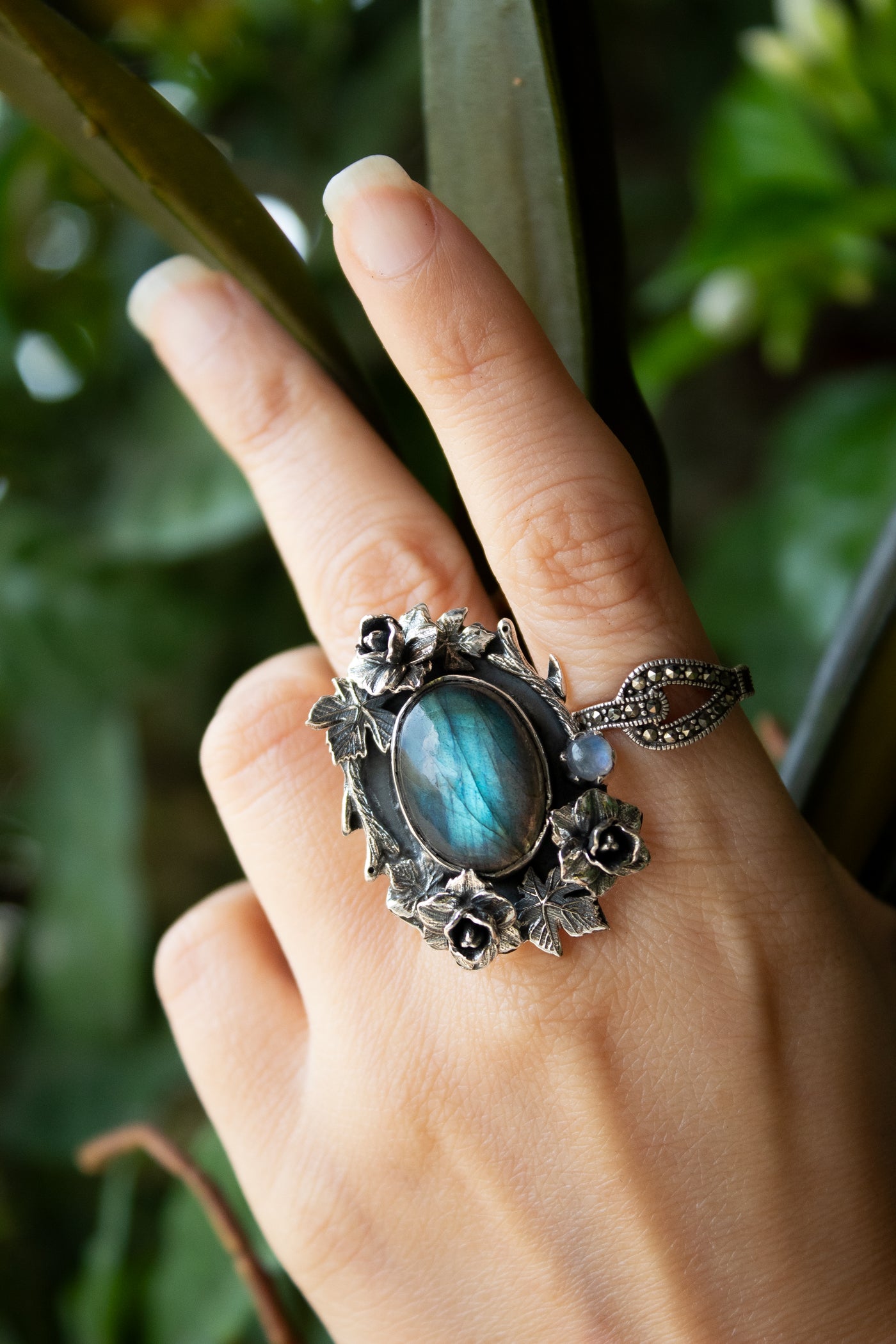 Garden of Shadows — Labradorite Ring, AR-7473