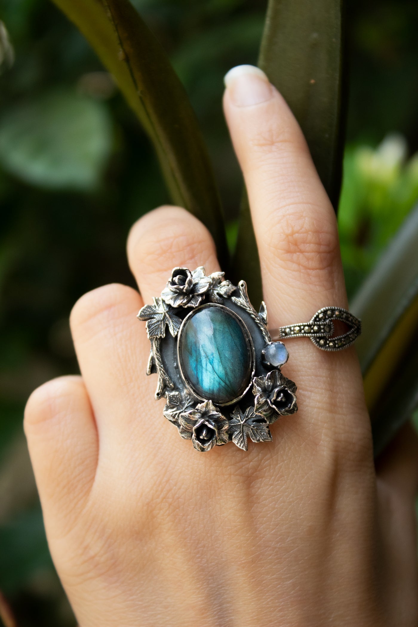 Garden of Shadows — Labradorite Ring, AR-7473