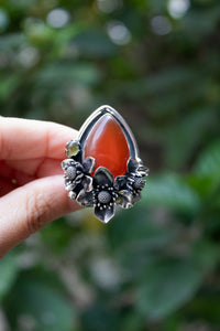 Anillo de piedras preciosas ovaladas de cornalina natural, piedra natal de agosto, piedra naranja, banda retorcida, SKU 6246