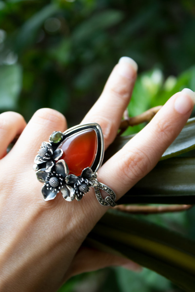 Anillo de piedras preciosas ovaladas de cornalina natural, piedra natal de agosto, piedra naranja, banda retorcida, SKU 6246