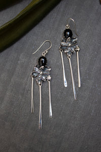 Nocturne Bloom – Handcrafted Black Onyx Floral Dangle Earrings, AE- 7589