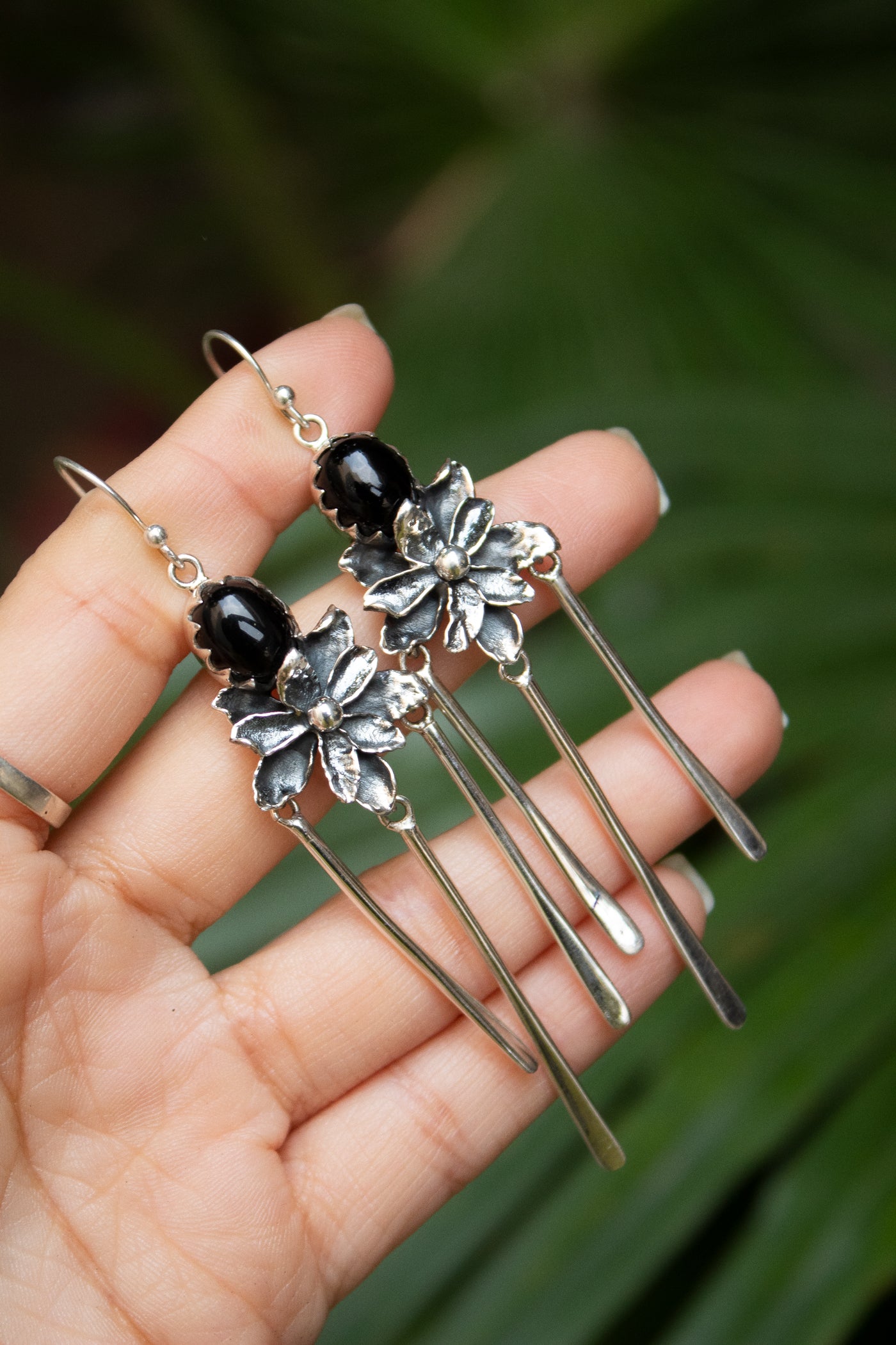 Nocturne Bloom – Handcrafted Black Onyx Floral Dangle Earrings, AE- 7589