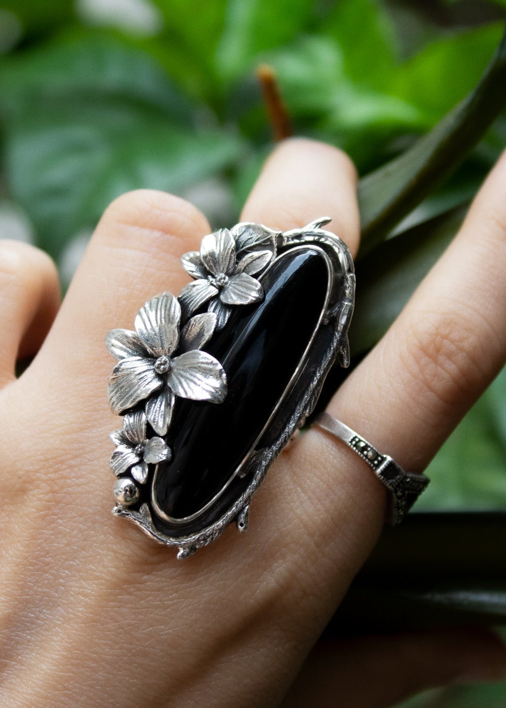 Black Onyx Floral Ring, AR-7063