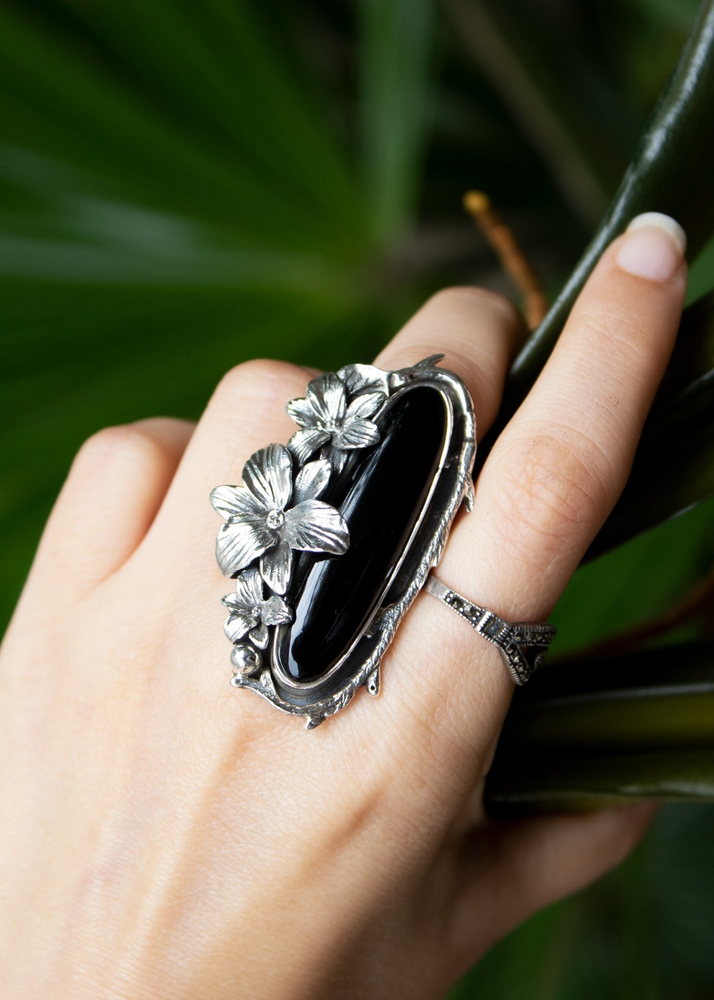 Black Onyx Floral Ring, AR-7063