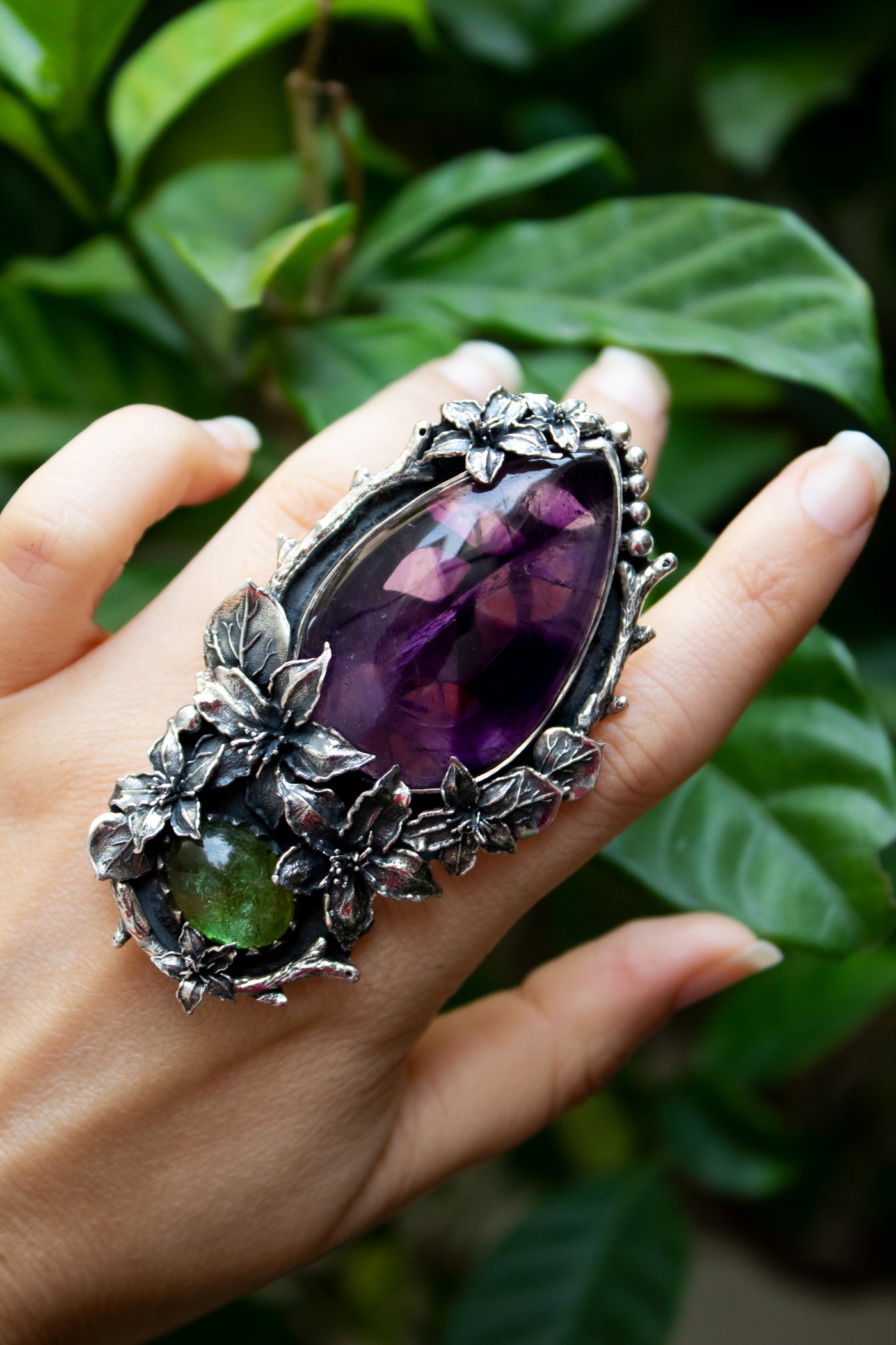 Verdant Vail: Amethyst Ring,  AR-7486