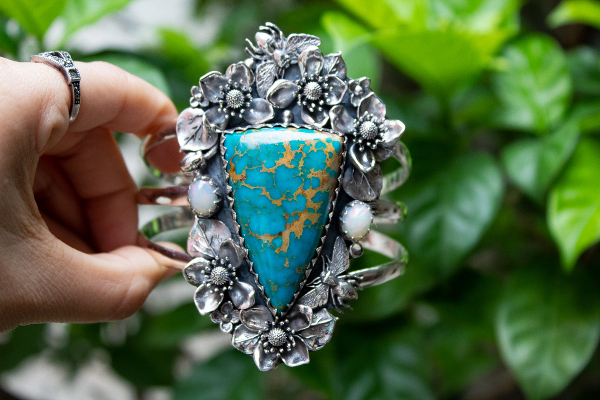 Kingman Turquoise Cuff Bracelet, AB-7080