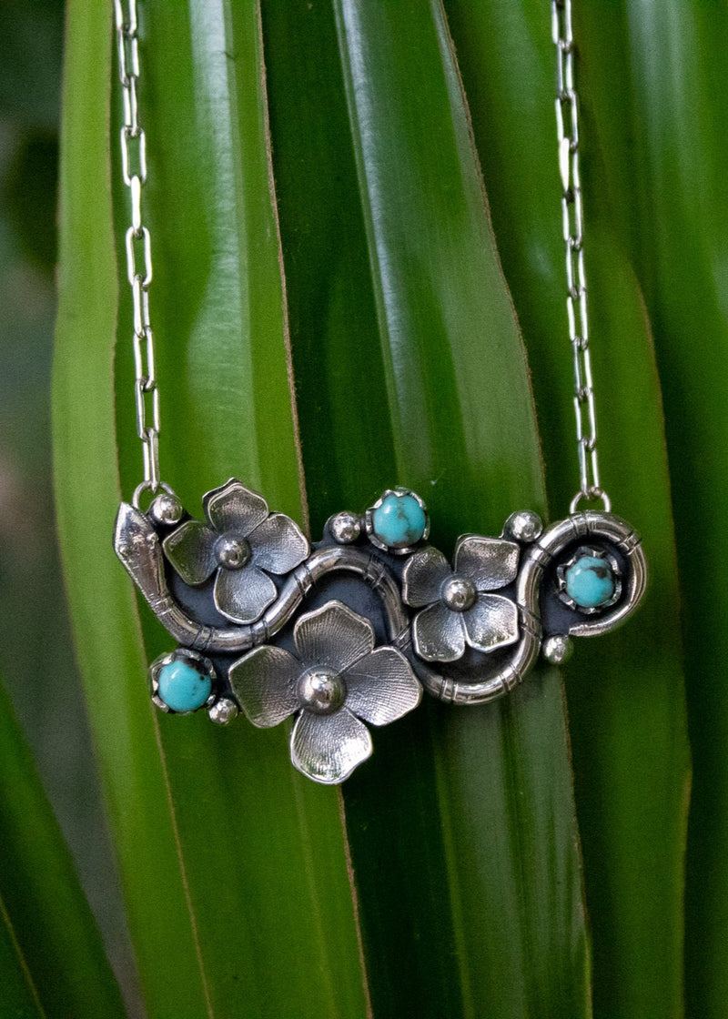 Natural Turquoise Floral Necklace AR-6754