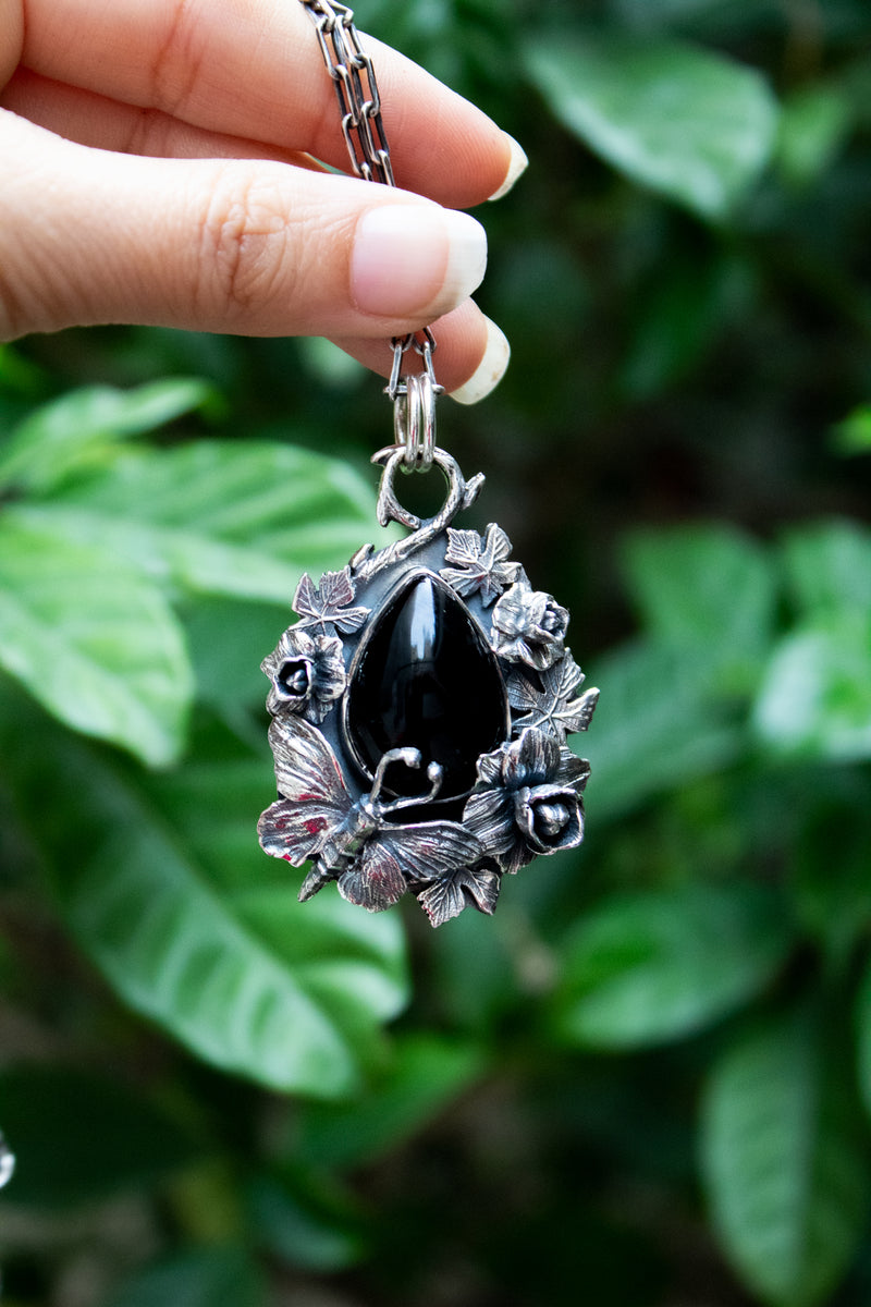 Nocturne Bloom: Black Onyx Pendant, AR-7493