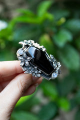Shadowbloom: Black Onyx Coffin Ring, Ar-7506