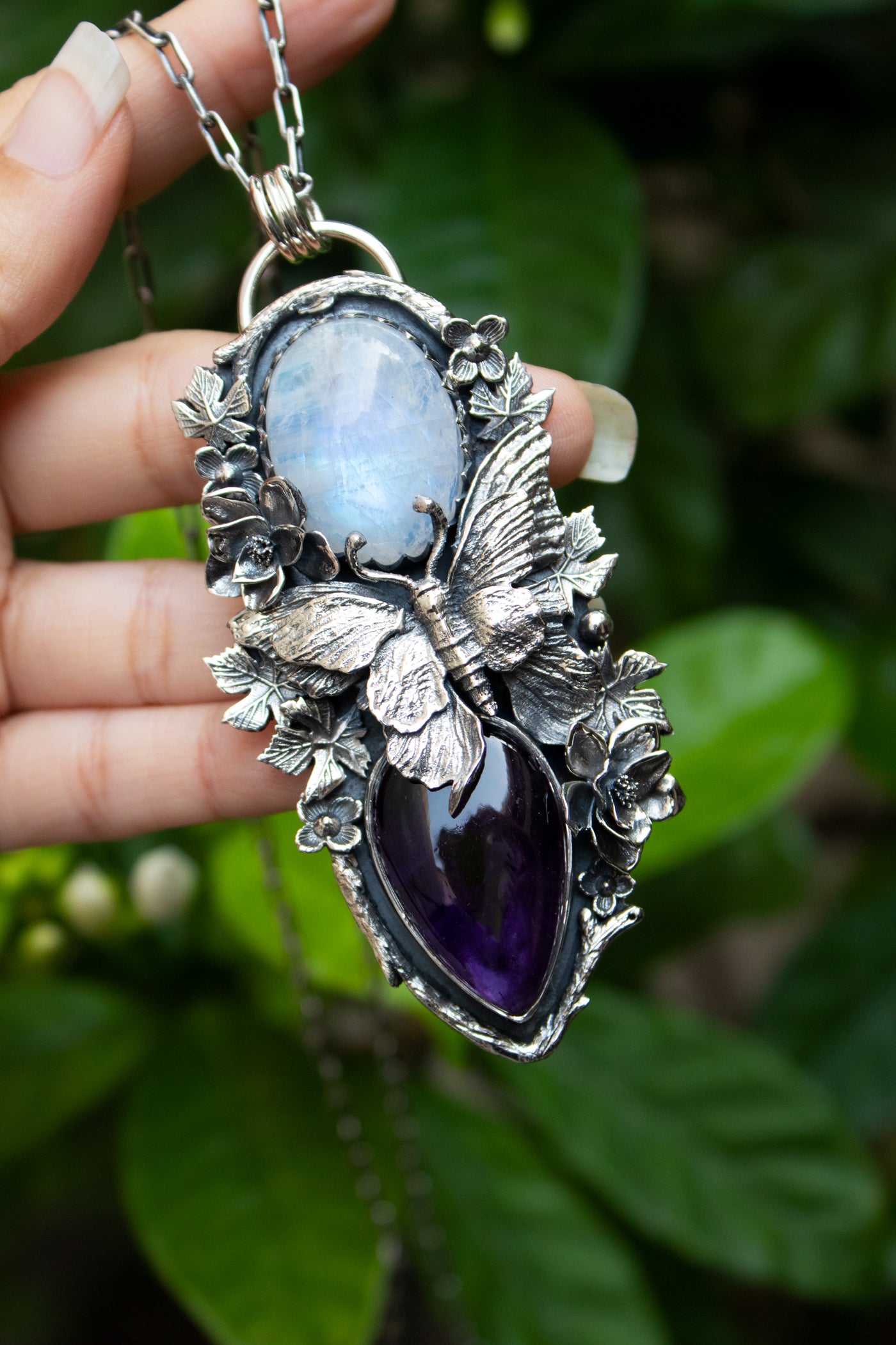 Wings of the Veil: Moonstone & Amethyst Pendant, AR-7507