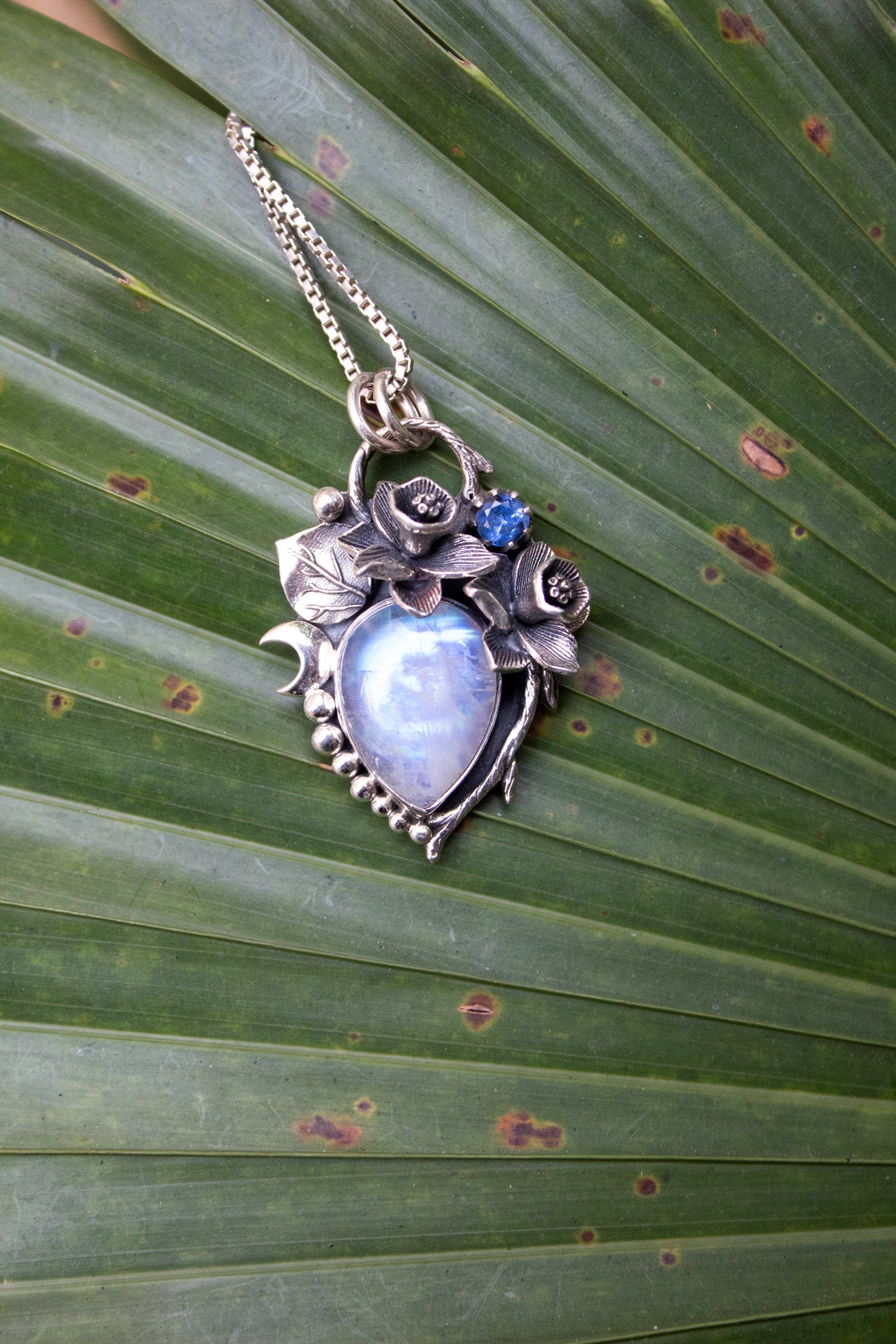 Moonstone Pendant, AP-7503