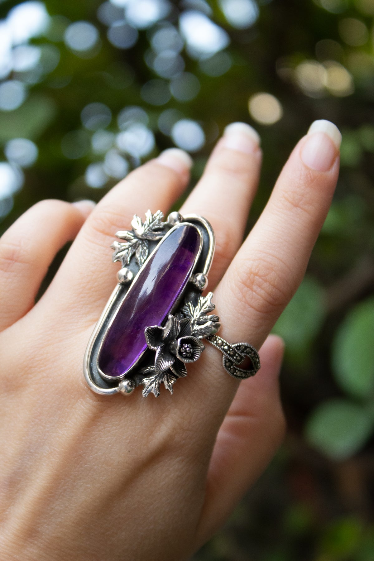 Twilight Vine – Long Amethyst Botanical Ring, AR-7545