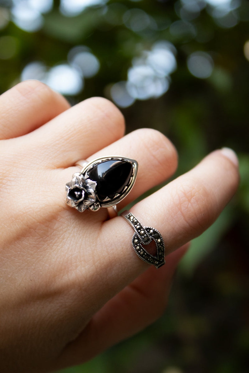 Petals of Shadows: Black Onyx Ring, AR- 7527