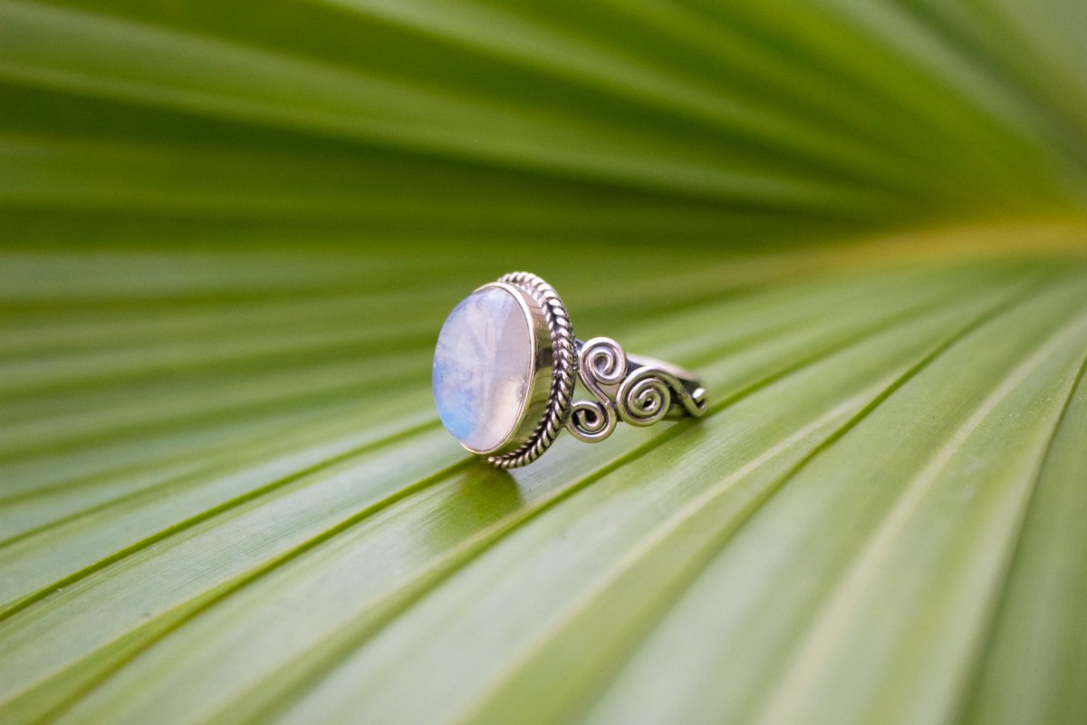 Moonstone Ring Sterling Silver, Oval Shape Boho Ring AR-1108 - Its Ambra