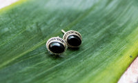 Handmade Oval Shaped Black Onyx Earrings AE-1023 - Its Ambra