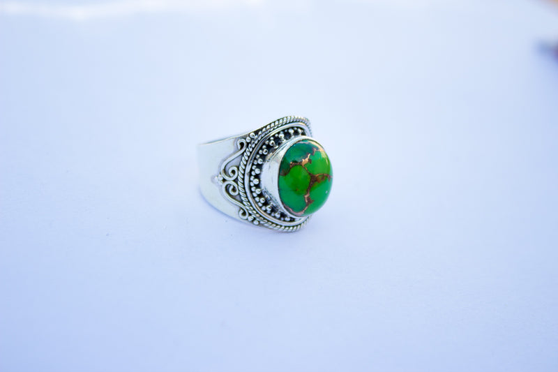 Anillo turquesa, anillo de plata esterlina turquesa de cobre verde, anillo turquesa Mohave, anillo de banda ancha hecho a mano, joyería turquesa AR-1146