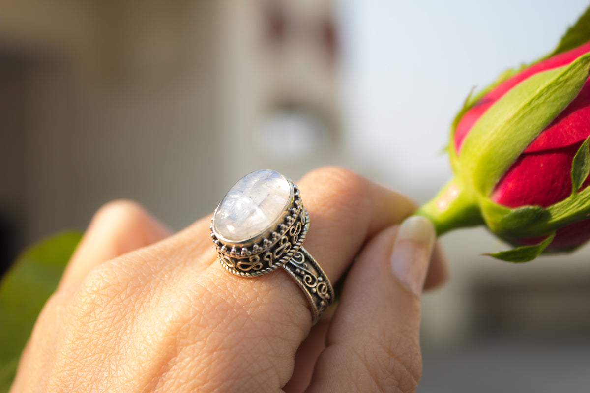 Anillo de piedra lunar, anillo de plata esterlina 925 de piedra preciosa de piedra lunar natural, joyería de piedra lunar, anillo de fertilidad, anillo de piedra de nacimiento de junio AR-1115