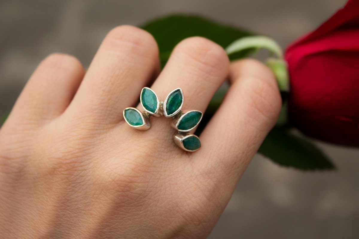 Emerald Ring, Emerald Gemstone Sterling Silver Ring, Handmade Ring, Fine Jewelry, Emerald Jewelry, AR-1132 - Its Ambra