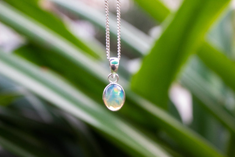 Handmade Natural Ethiopian Opal Pendant Necklace AP-1054 - Its Ambra