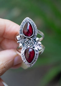 Red Garnet Floral Ring AR-6542