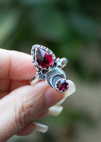 Garnet Crescent Moon Ring AR-6541