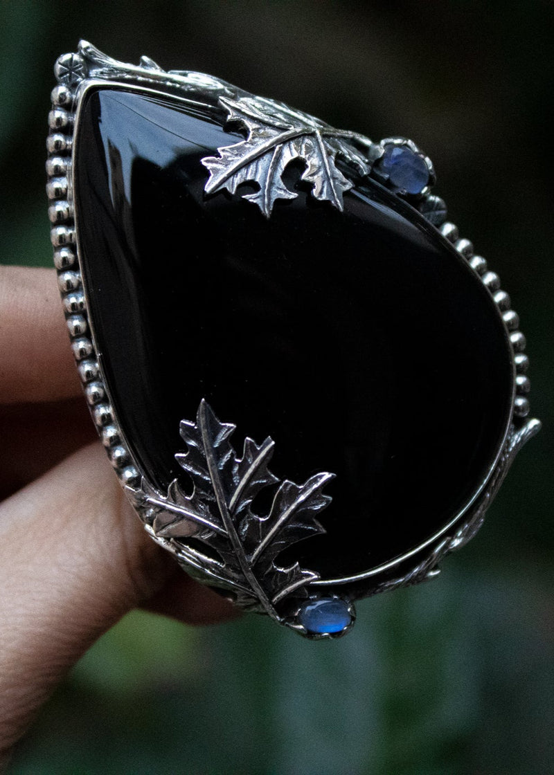 Black Onyx Oak Leaf Ring AR-6554