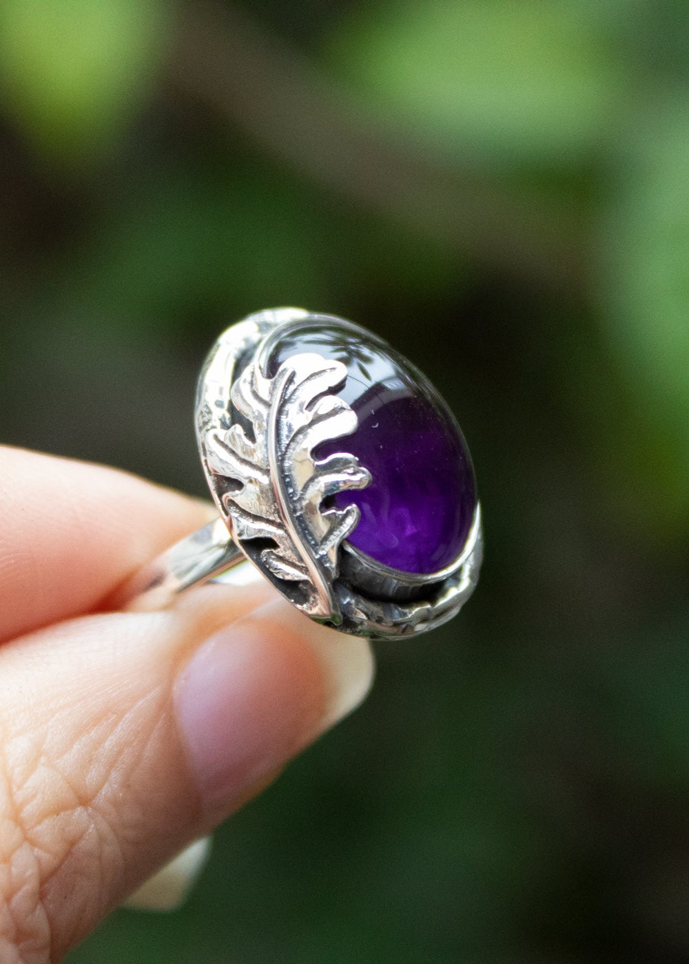 Oval Amethyst Ring with Oak Leaf, AR-6559