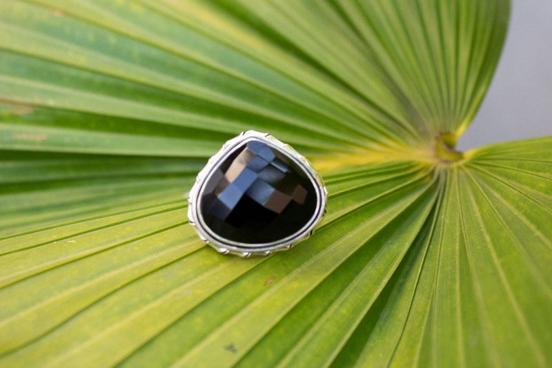 Pear Shape Black Onyx Ring 925 Sterling Silver, Cocktail Ring AR-1162 - Its Ambra
