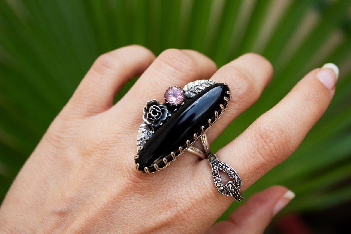 Black Onyx and Pink Tourmaline Flower and Leaf Ring AR-2047 - Its Ambra