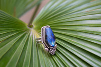 Handmade Blue Flash Labradorite Floral Coffin Ring AR-2039 - Its Ambra