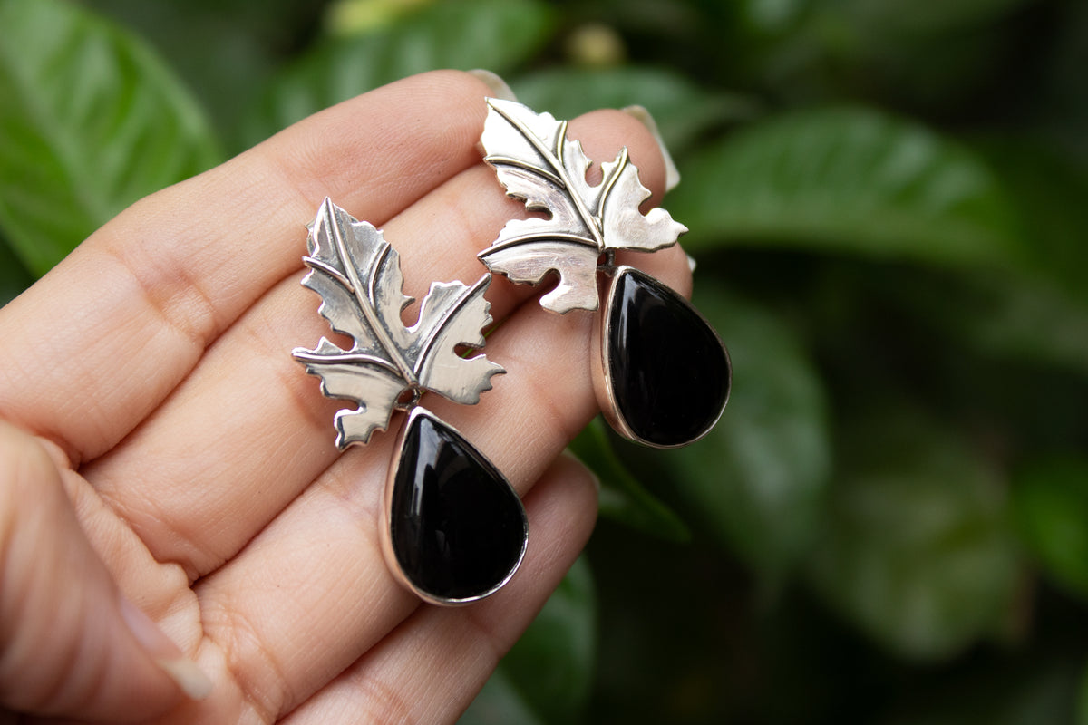Black Onyx Oak Leaf Earrings AE-6648