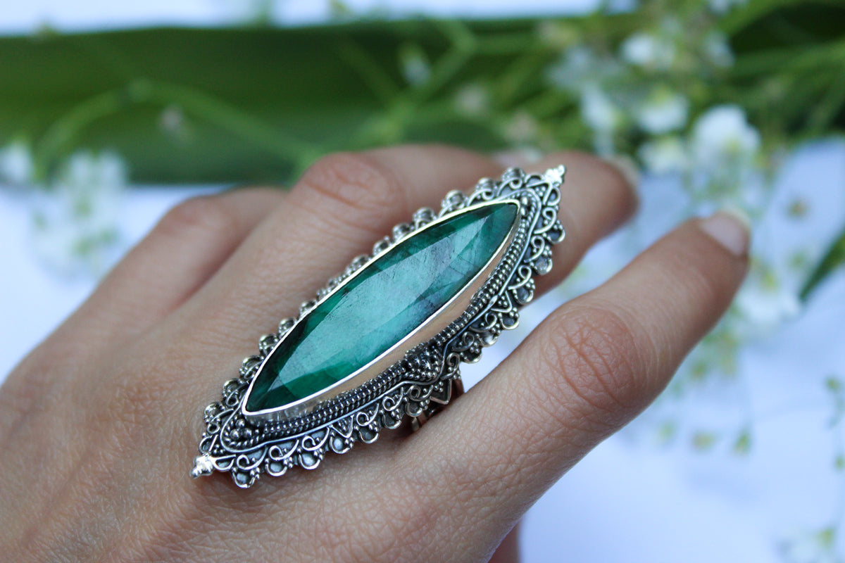 Marquise shape Emerald Gemstone Sterling Silver Ring, Artisan Ring, AR-1135