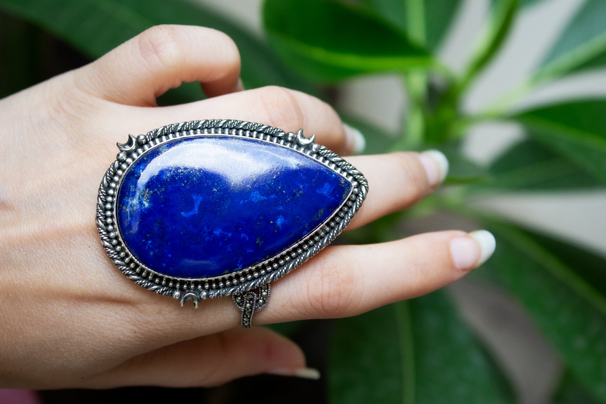 Lapis lazuli hot sale cabochon ring