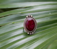 Anillo de rubí Plata de ley, piedra natal de julio, anillo bohemio del sudoeste, SKU 6188