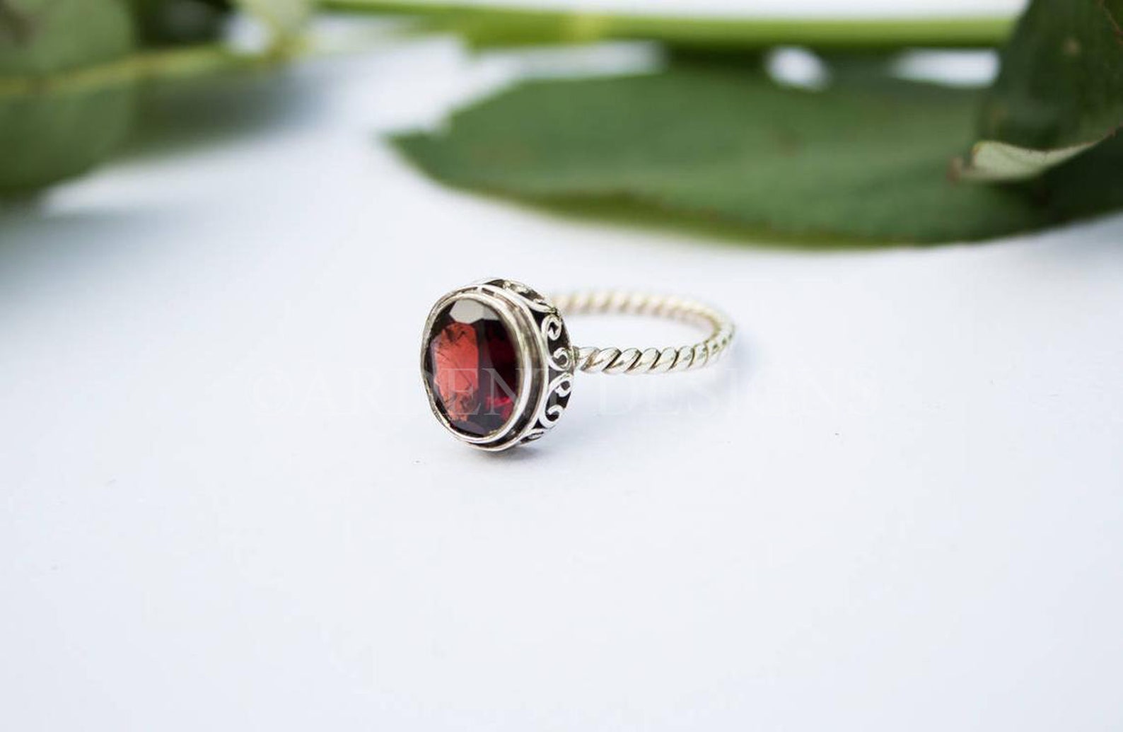 Geometric Garnet Ring in Sterling Silver, Garnet Ring with Octagon outlets Band, Silver Garnet Ring, January Birthstone Ring, Natural Gemstone Ring