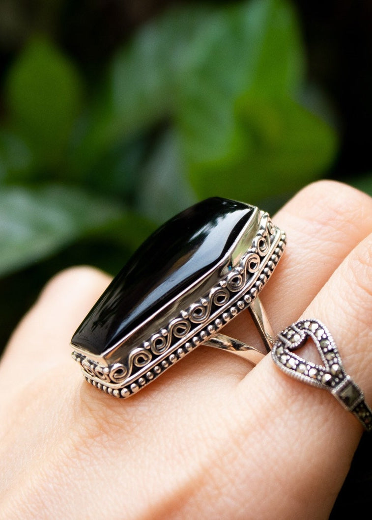 Anillo de ataúd, anillo de ónix negro, inspiración vintage, SKU 6162