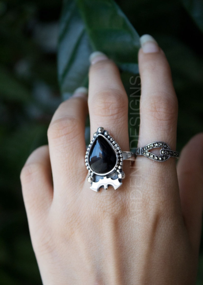 Anillo de ónix negro Anillo de Halloween de plata esterlina, Anillo de bruja, Boho, Anillo de murciélago, SKU 6326