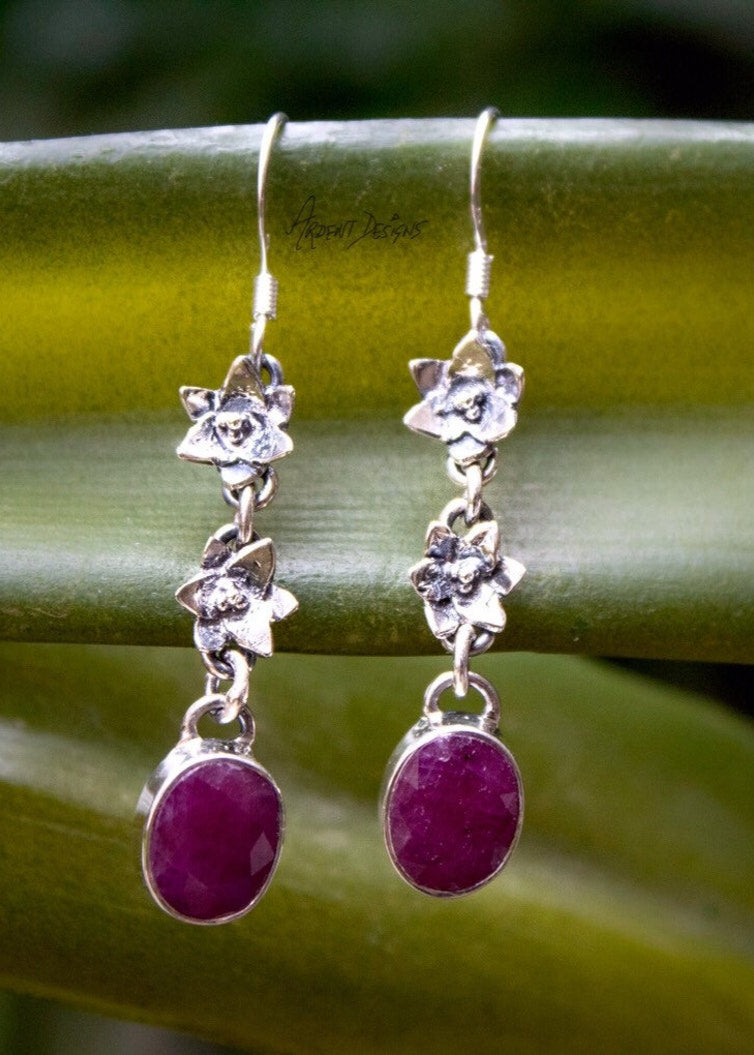 Aretes de rubí, aretes de plata esterlina con piedras preciosas de rubí, piedra natal de julio, SKU 6098